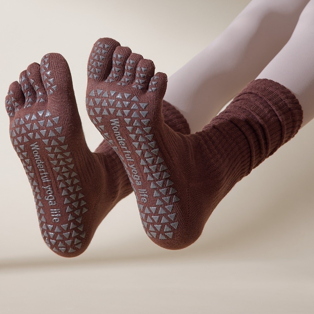 Five Fingers Sports Toe Socks  - Yoga Toe Separator のレビューと価格