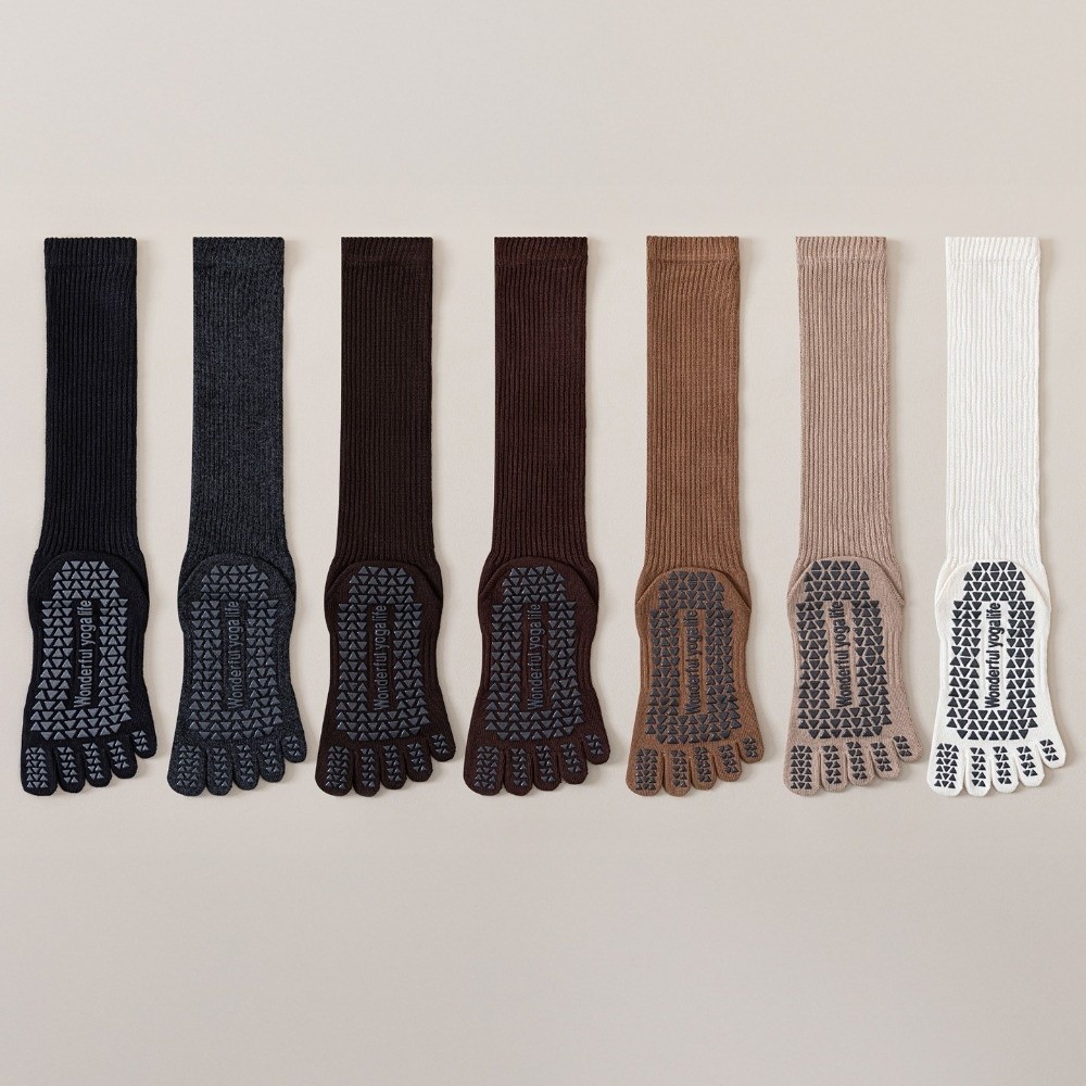 Five Fingers Sports Toe Socks  - Yoga Toe Separator のレビューと価格