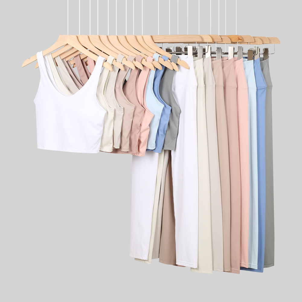 Designer Women Yoga Set U-shap - Yoga Fitness Outfit のレビューと価格