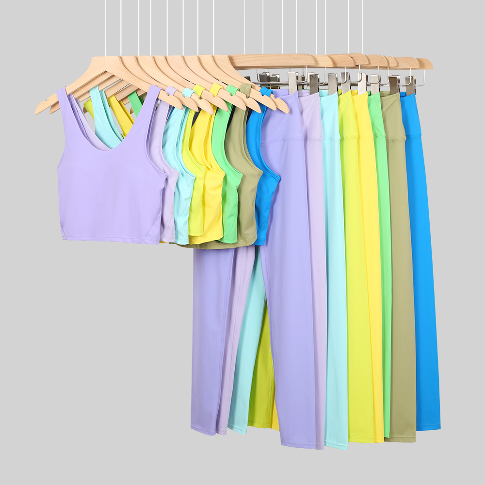 Designer Women Yoga Set U-shap - Yoga Fitness Outfit のレビューと価格
